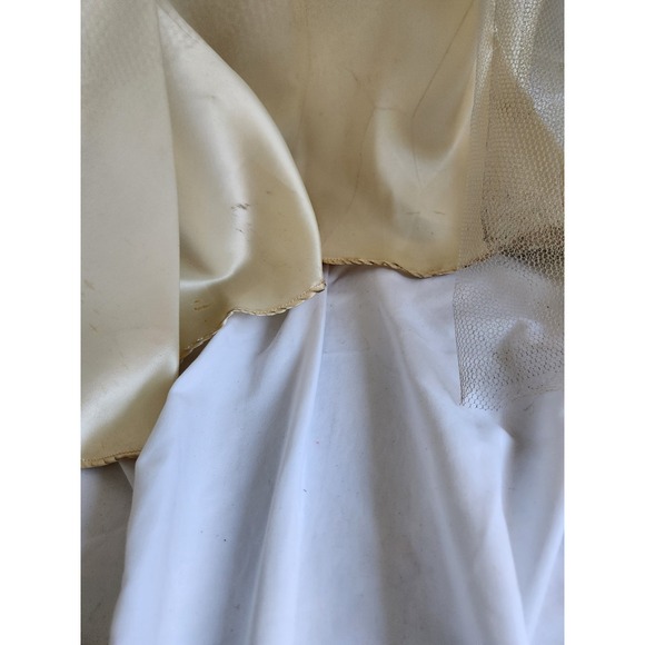 60s‎ Taupe Lace Wedding Dress - Picture 10 of 10